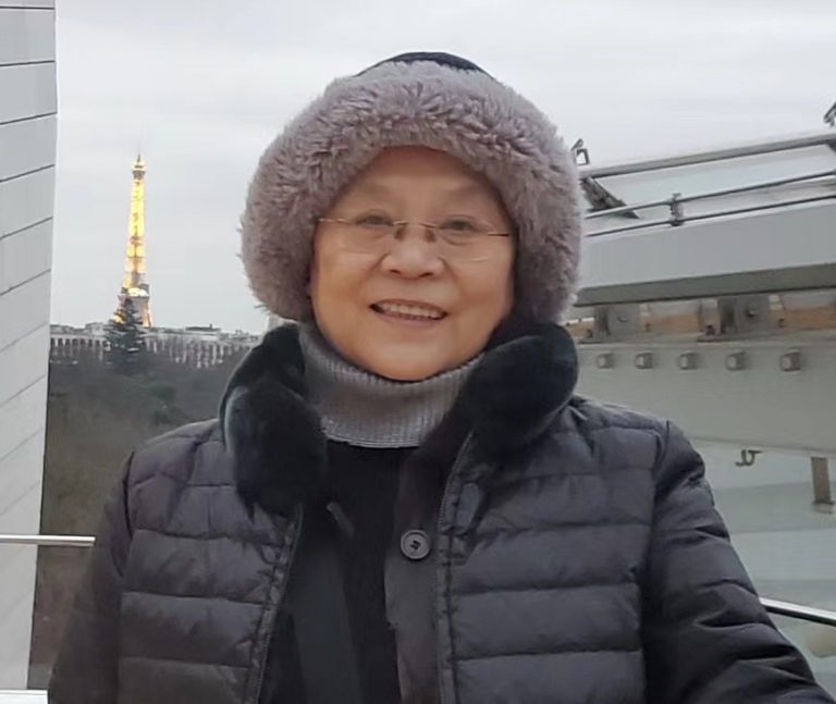 Mimi TING Yunqiu, directrice de la galerie ICI LABAS (C) DR