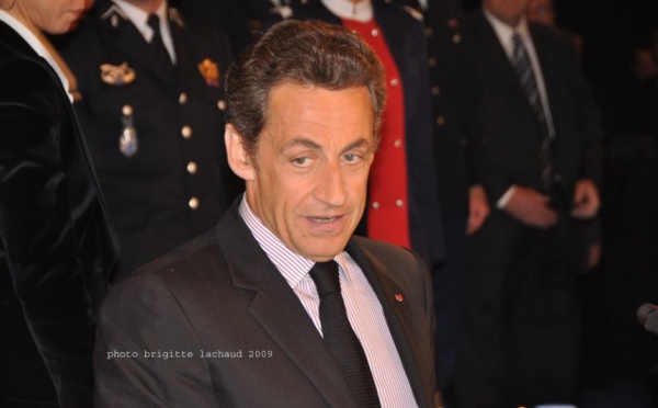 NICOLAS SARKOZY HOSPITALISE A PARIS AU VAL-DE-GRÂCE 