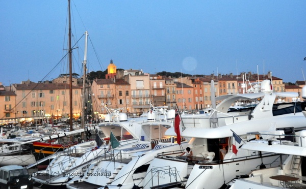 LA FETE NATIONALE SUISSE FÊTEE SUR LES REMPARTS DU PORT DE ST TROPEZ