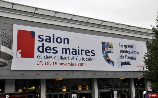 LE CONGRES DES MAIRES ET DES COLLECTIVITES LOCALES A PARIS