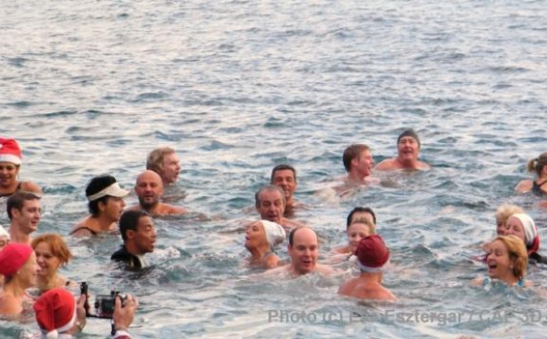 BAIN DE NOEL A MONACO