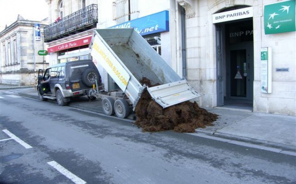 BESANÇON : Le collectif contre les Banques Populaires va être reçu officiellement à l'Assemblée Nationale