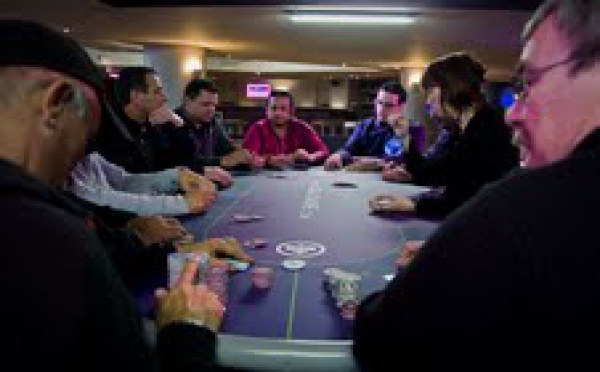 TOURNOI DE POKER A LA SIESTA A ANTIBES