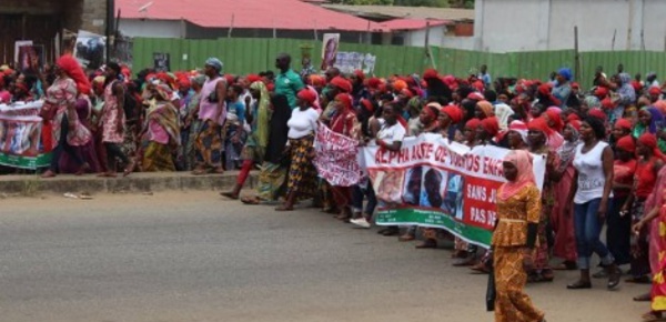 Guinée: Les femmes dans la rue pour condamner les tueries