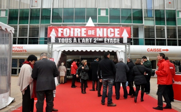 LA FOIRE INTERNATIONALE DE NICE 2011 A OUVERT SES PORTES EN PRESENCE DE CHRISTIAN ESTROSI