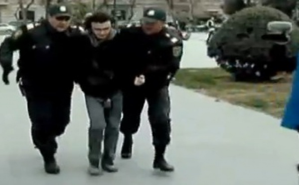 Azerbaïdjan: Manifestants pacifiques emprisonnés