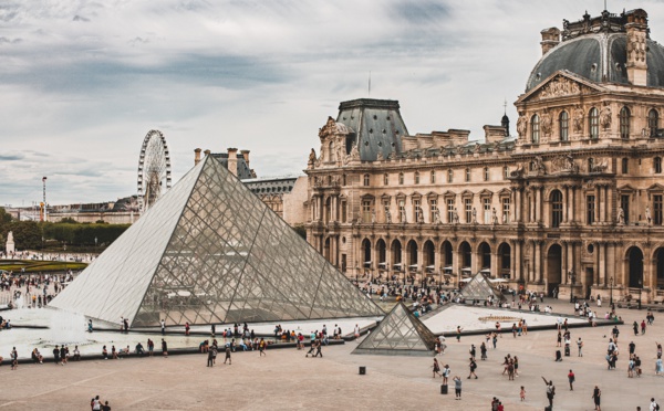 Une première au musée du Louvre