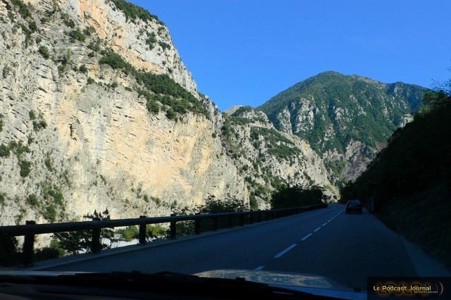 Route pour aller à ROURE Route pour aller à ROURE