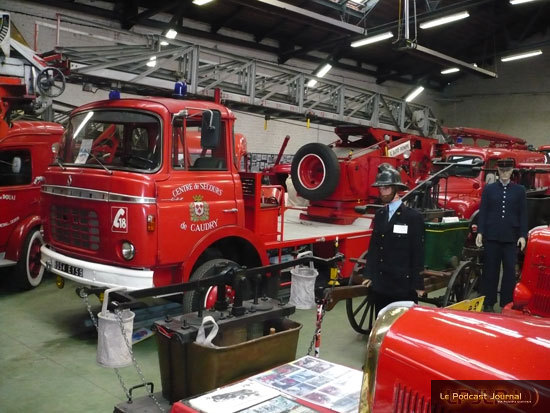 AUTO-POMPE MUSEE DES POMPIERS A WASQUEHAL AUTO-POMPE MUSEE DES POMPIERS A WASQUEHAL